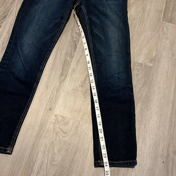 Joe’s jeans. Size W 26 - Picture 8 of 11